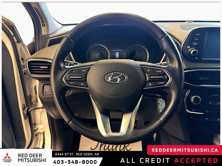 2019 Hyundai Santa Fe Essential-12