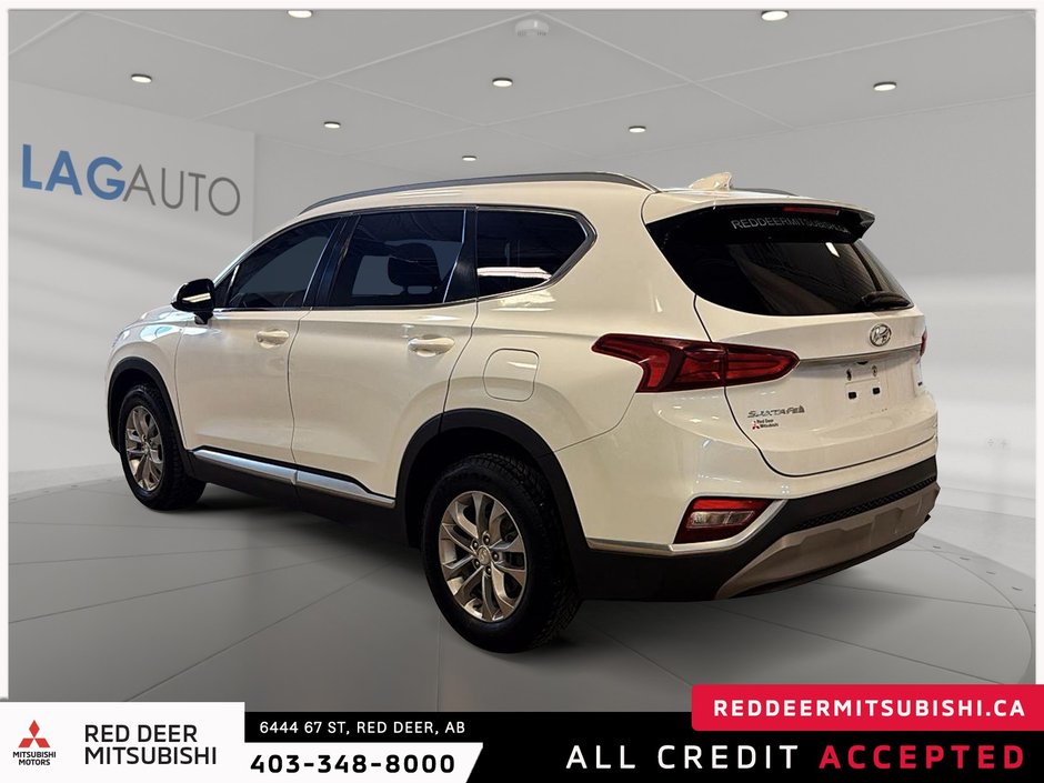 2019 Hyundai Santa Fe Essential-3