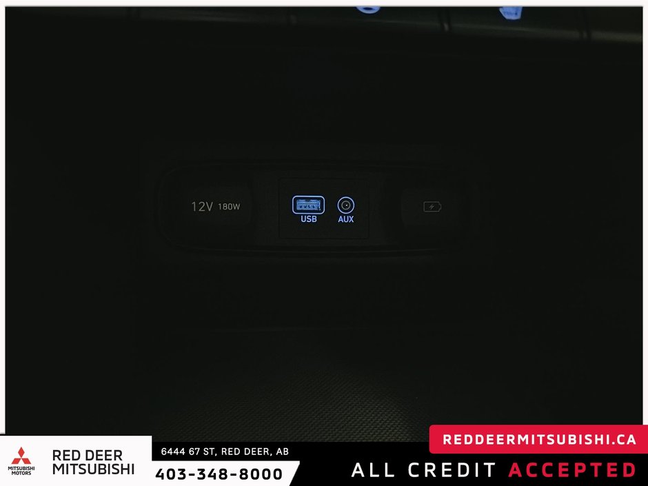 2019 Hyundai Santa Fe Essential-19