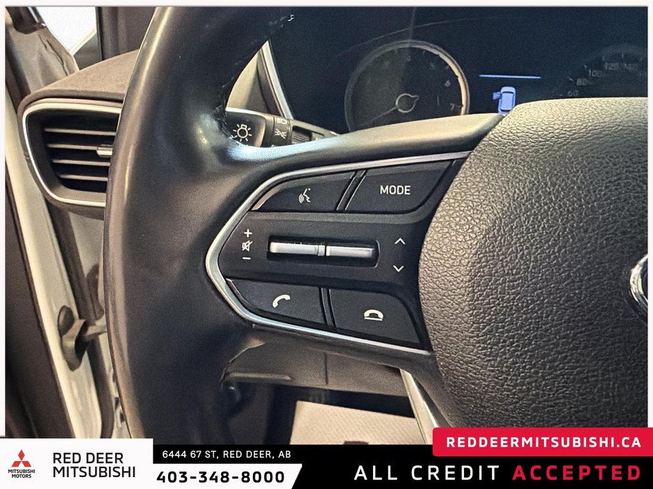 2019 Hyundai Santa Fe Essential-13