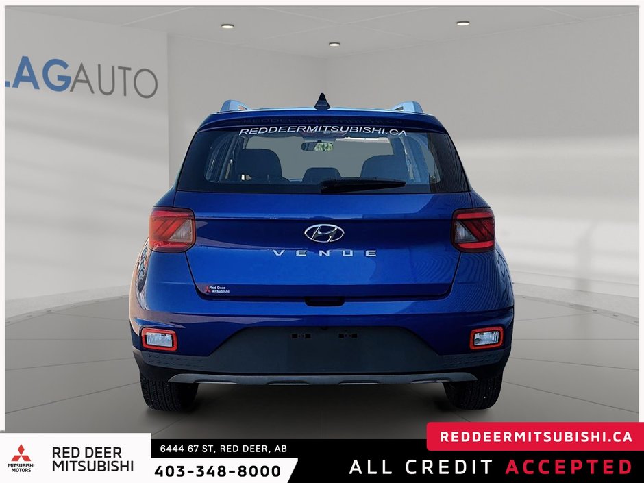 2022 Hyundai Venue Trend-2