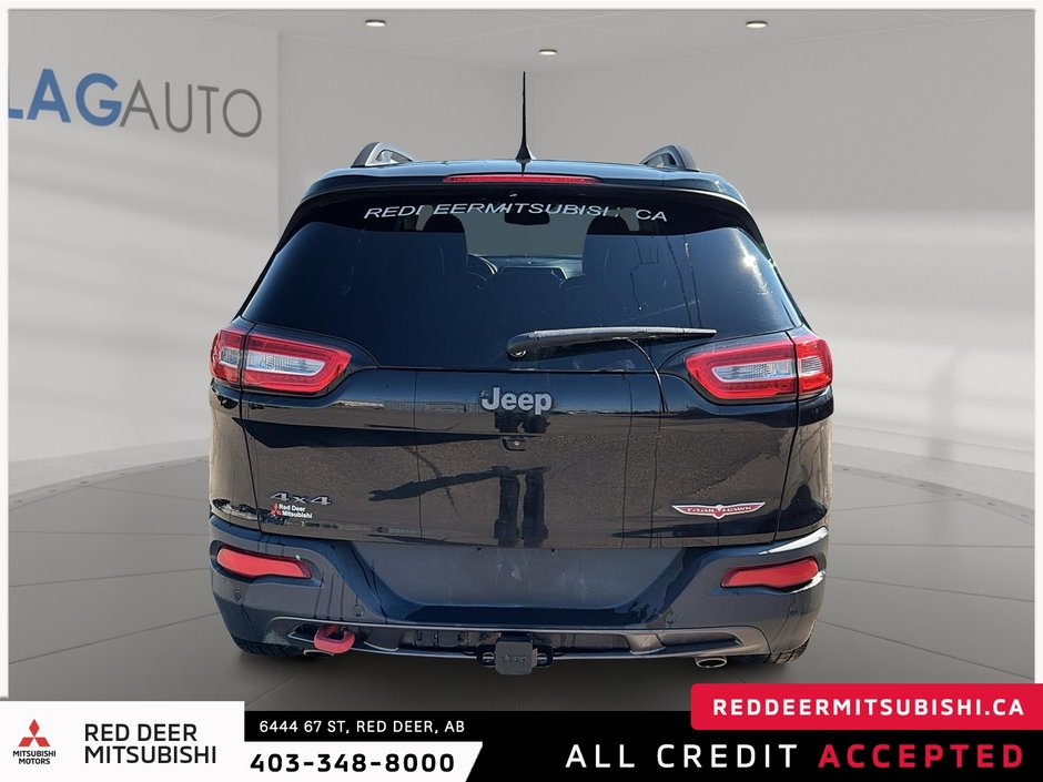 2017 Jeep Cherokee Trailhawk-2