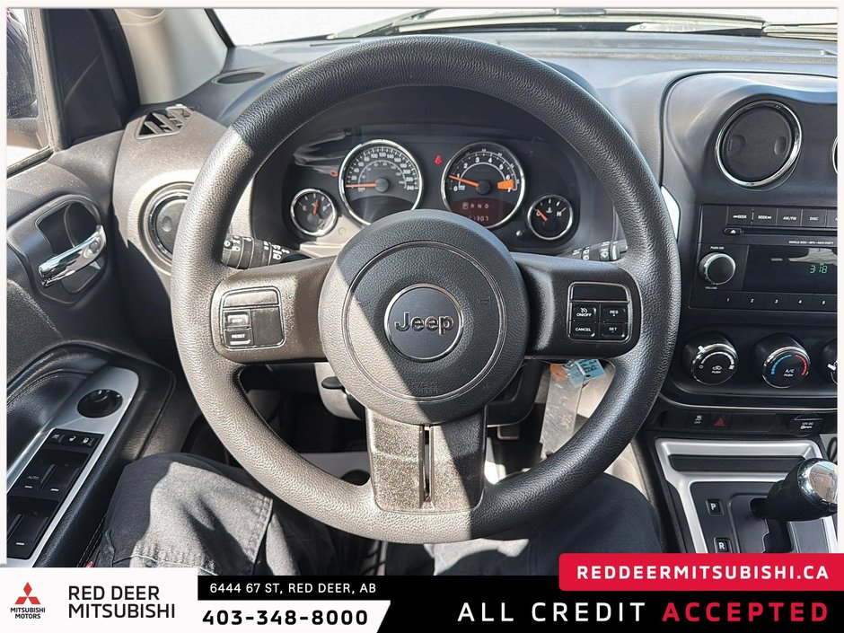 2015 Jeep Compass North-10