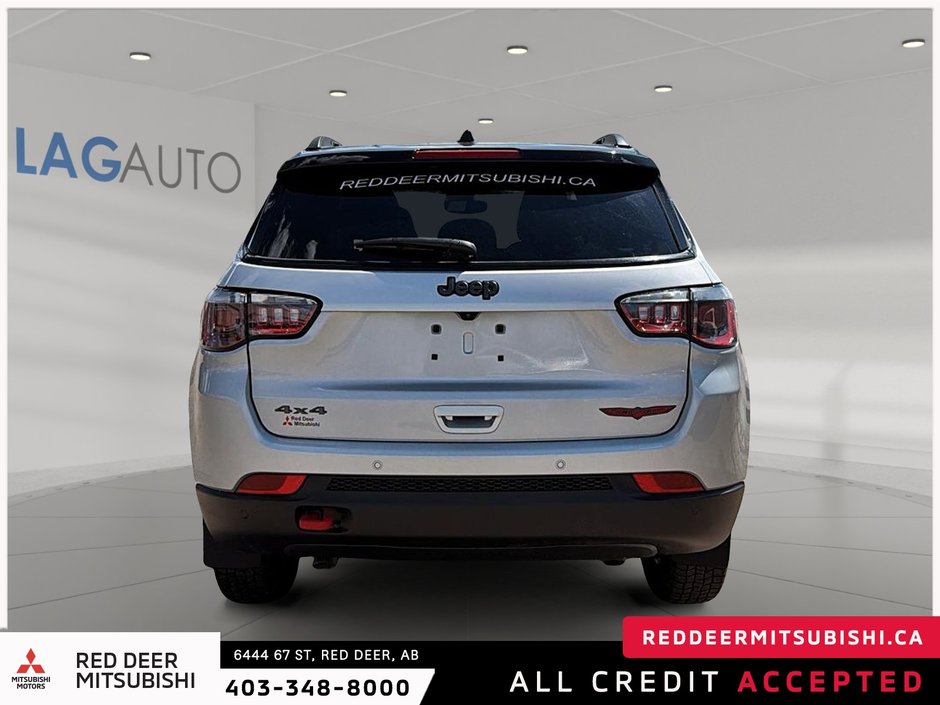2024 Jeep Compass Trailhawk-2