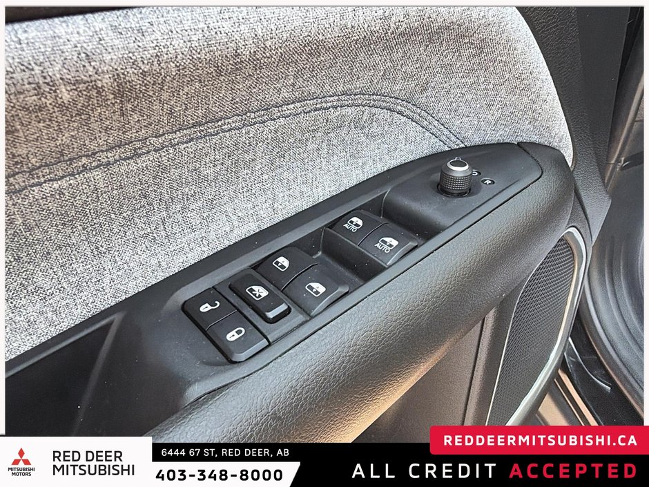 2025 Jeep Compass North-13