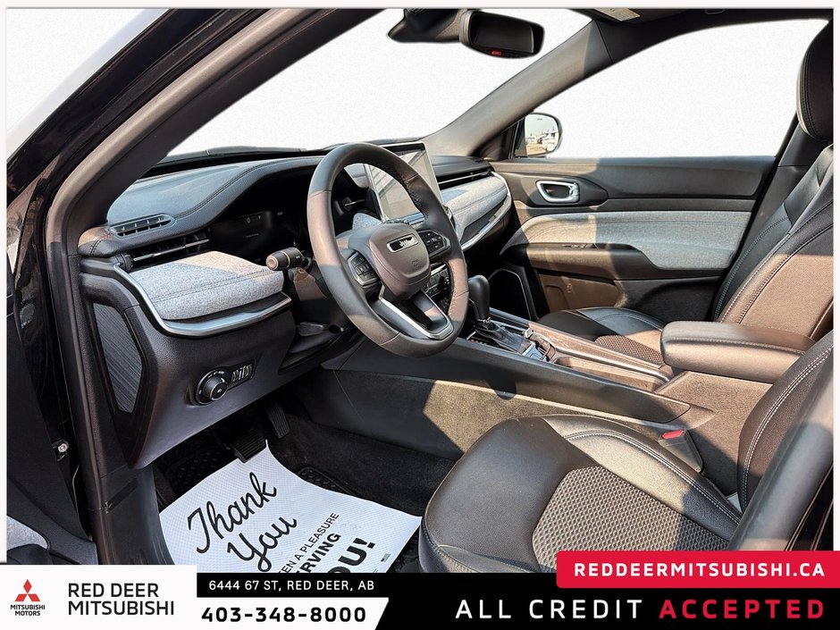 2025 Jeep Compass North-9