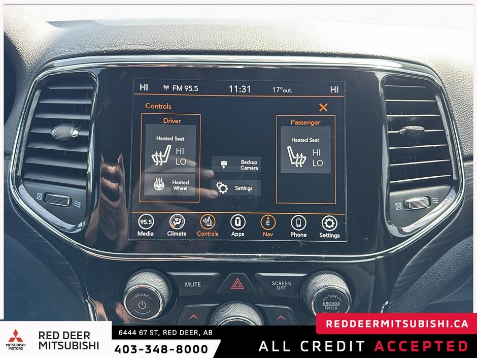 2022 Jeep GRAND CHEROKEE WK Laredo E-19