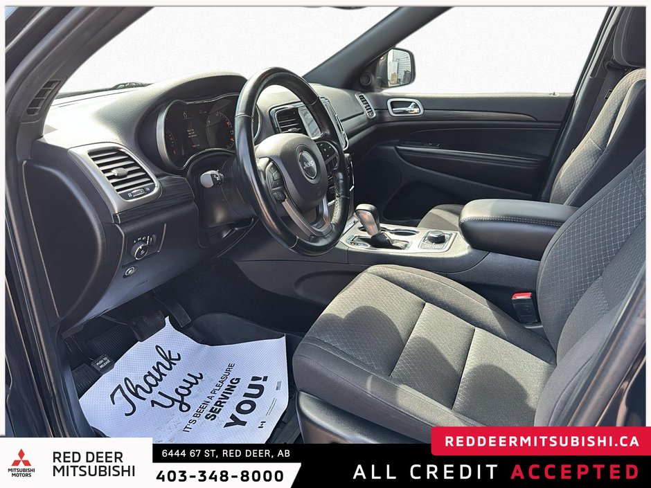 2022 Jeep GRAND CHEROKEE WK Laredo E-7