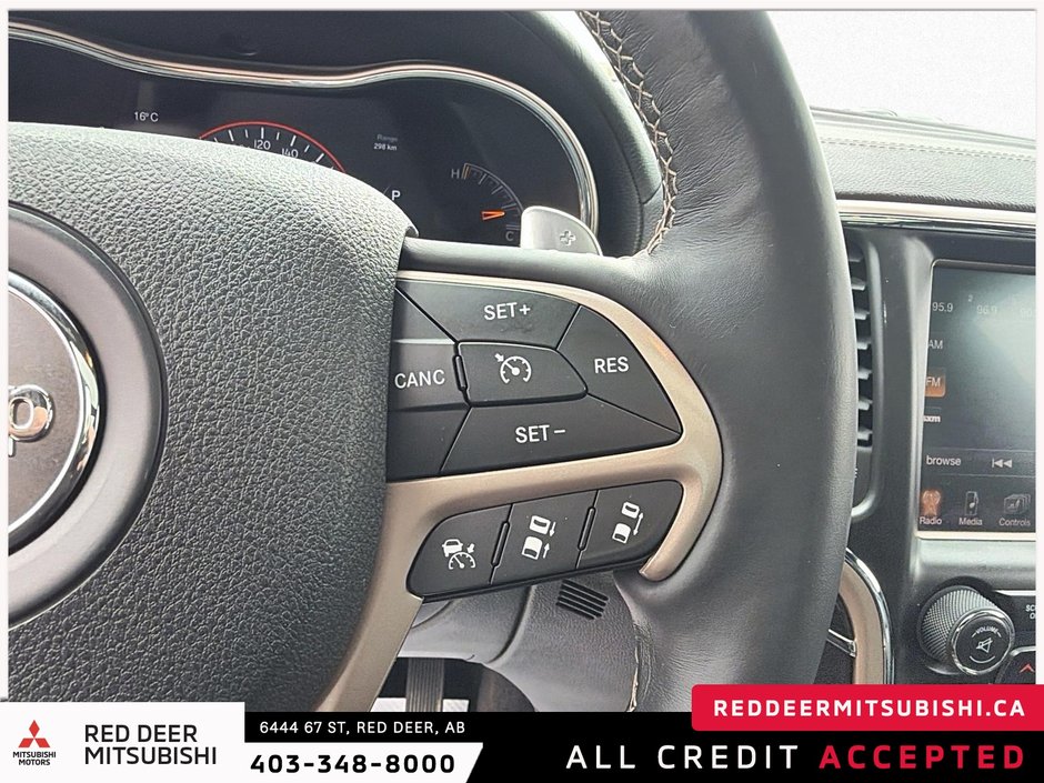 2014 Jeep Grand Cherokee Overland-16