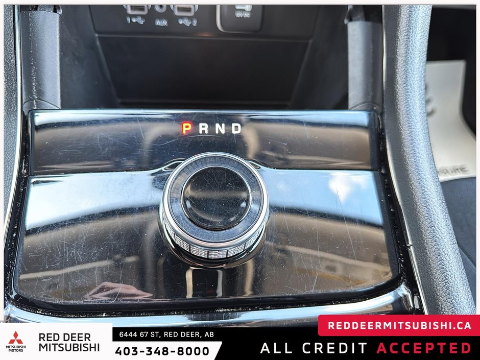 2023 Jeep Grand Cherokee Laredo-13