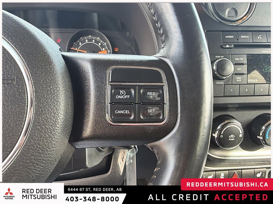 2016 Jeep Patriot North-13