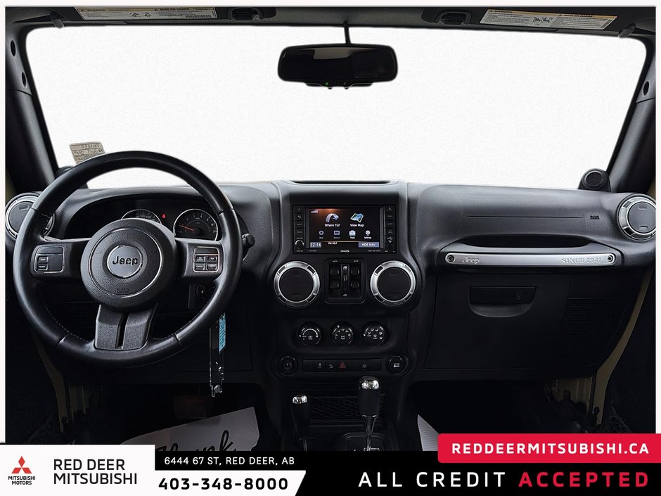 2013 Jeep Wrangler Unlimited Sahara-9