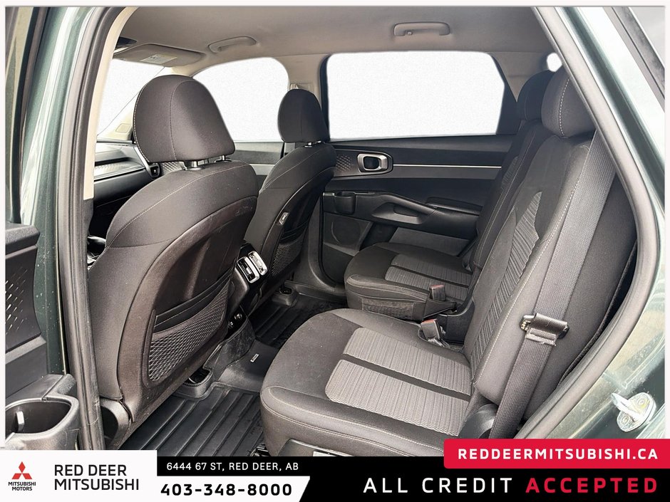 2021 Kia Sorento LX-11