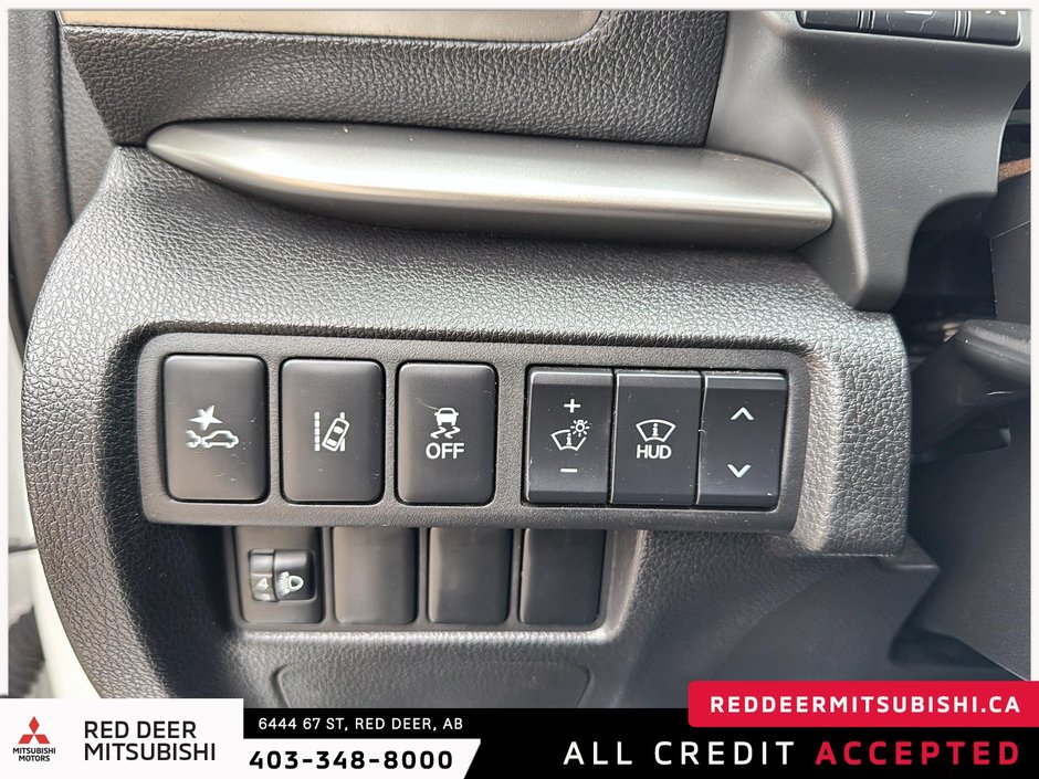 2018 Mitsubishi ECLIPSE CROSS-15