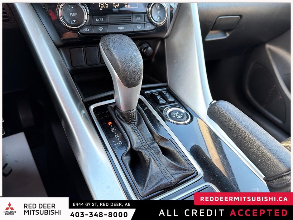 2018 Mitsubishi Eclipse Cross ES-17