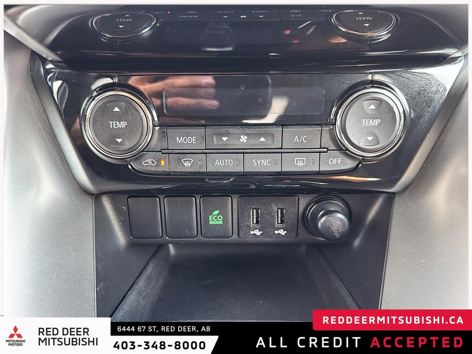 2019 Mitsubishi ECLIPSE CROSS-12