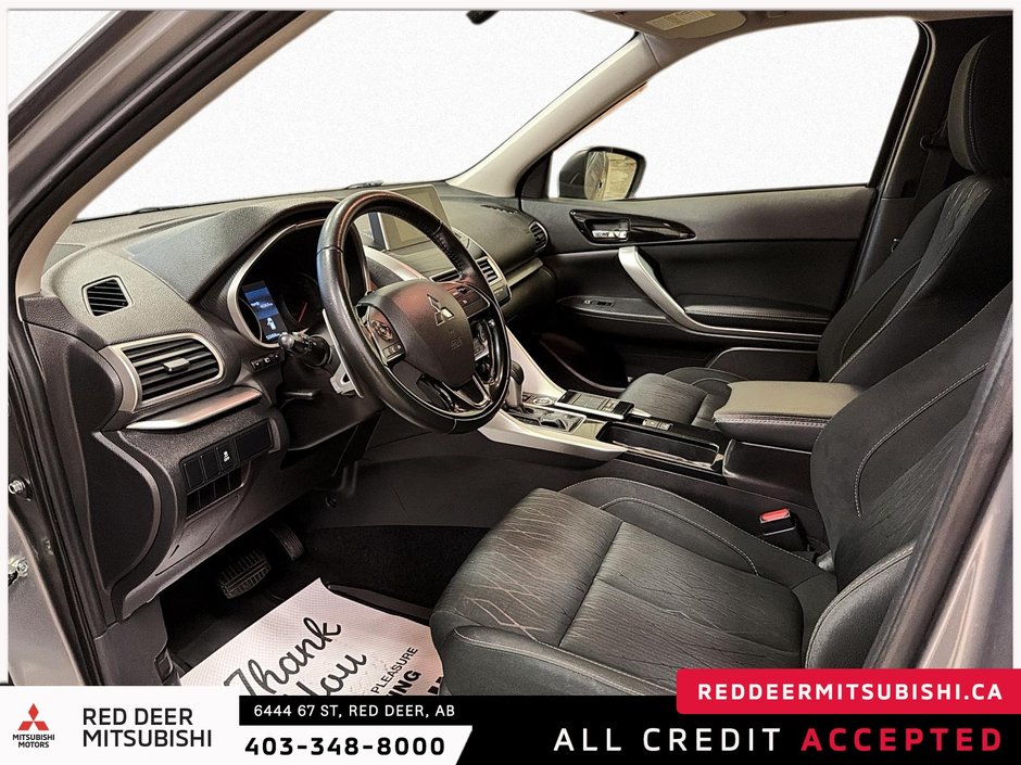 2019 Mitsubishi Eclipse Cross SE-8