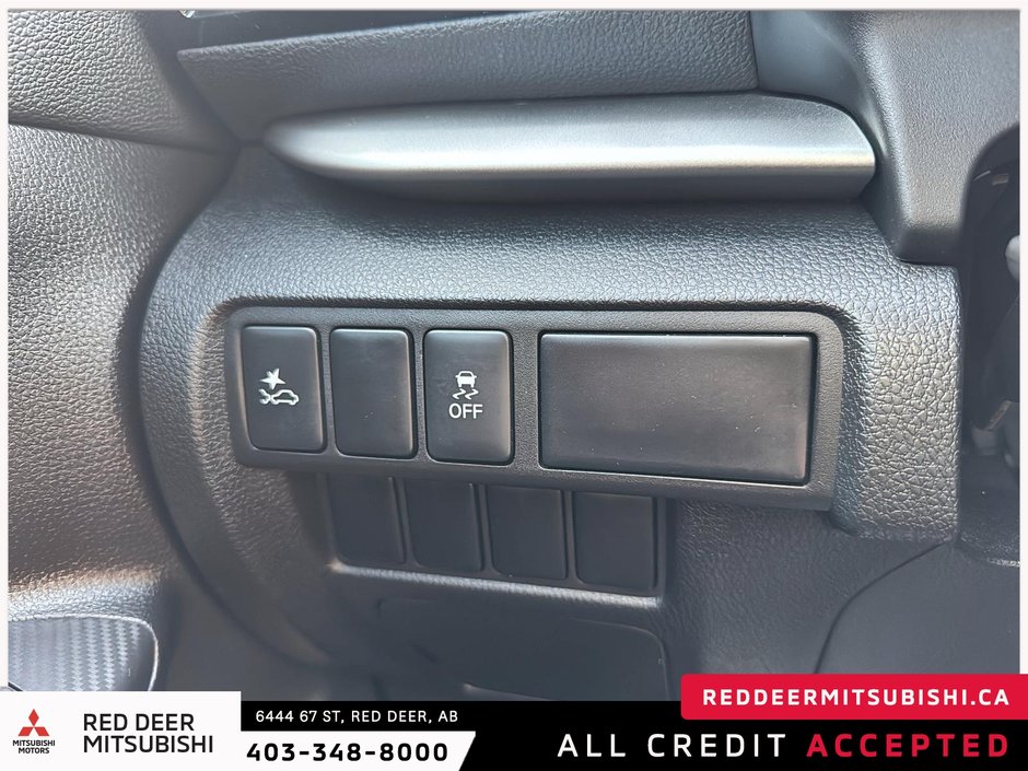 2023 Mitsubishi ECLIPSE CROSS-15