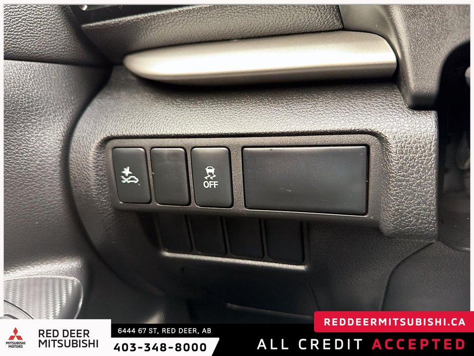 2023 Mitsubishi Eclipse Cross ES-20