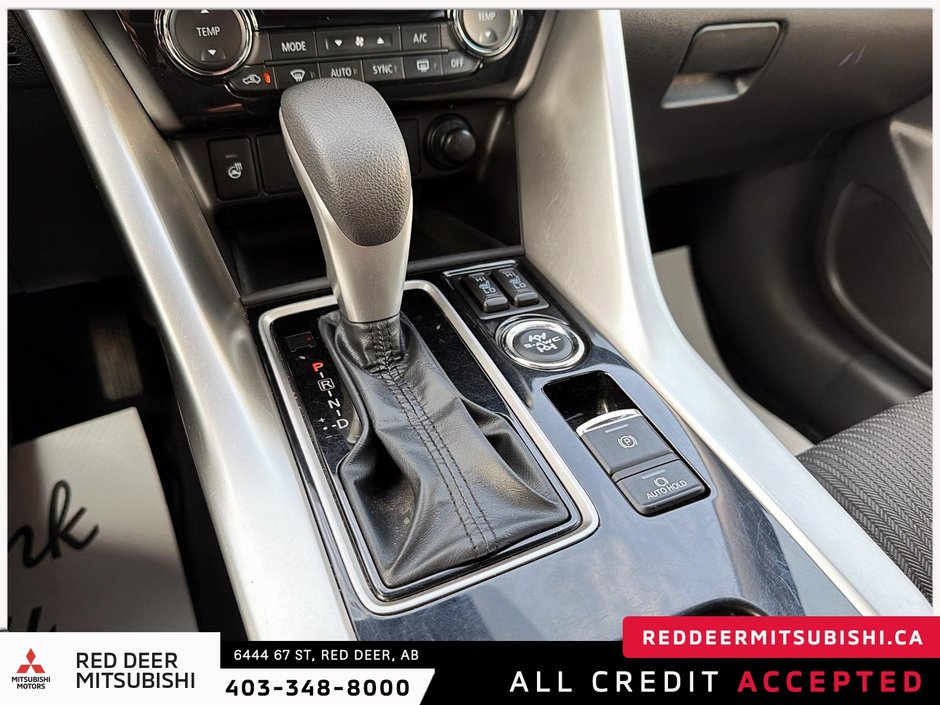2023 Mitsubishi Eclipse Cross SE-17