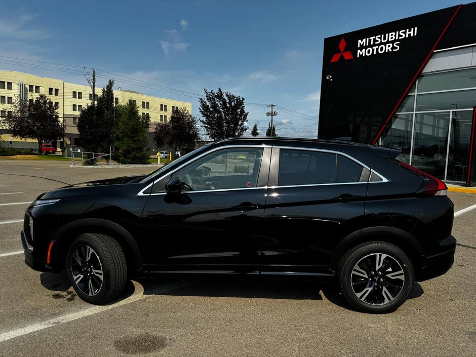 2024 Mitsubishi ECLIPSE CROSS GT-2