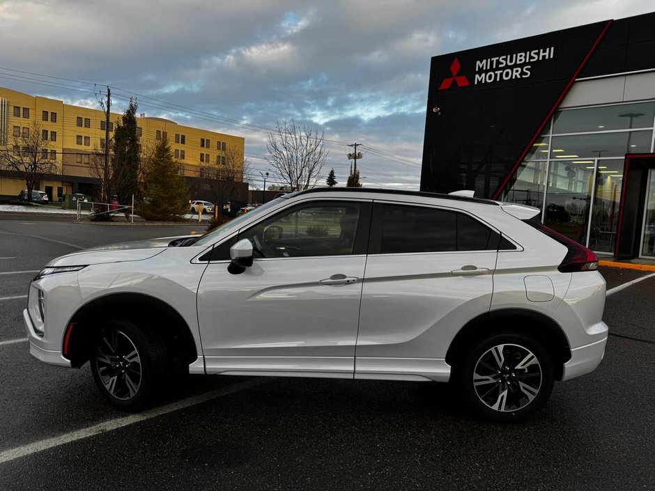 2024 Mitsubishi ECLIPSE CROSS GT-2