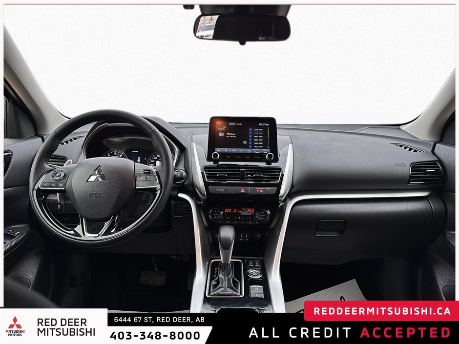 2024 Mitsubishi ECLIPSE CROSS-8