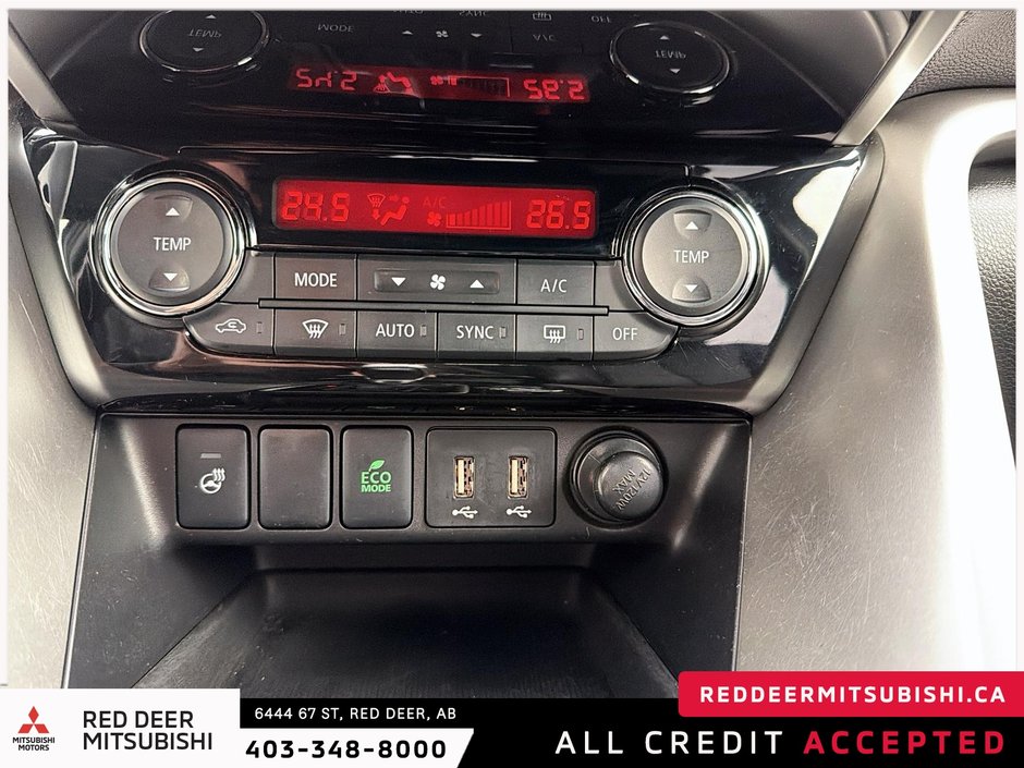 2024 Mitsubishi Eclipse Cross LE-12