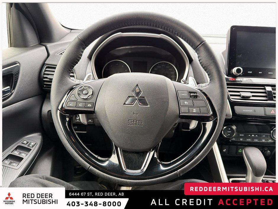 2024 Mitsubishi Eclipse Cross LE-10