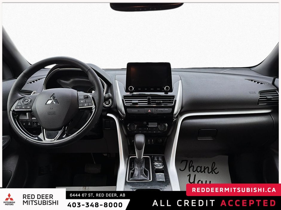 2024 Mitsubishi Eclipse Cross LE-8