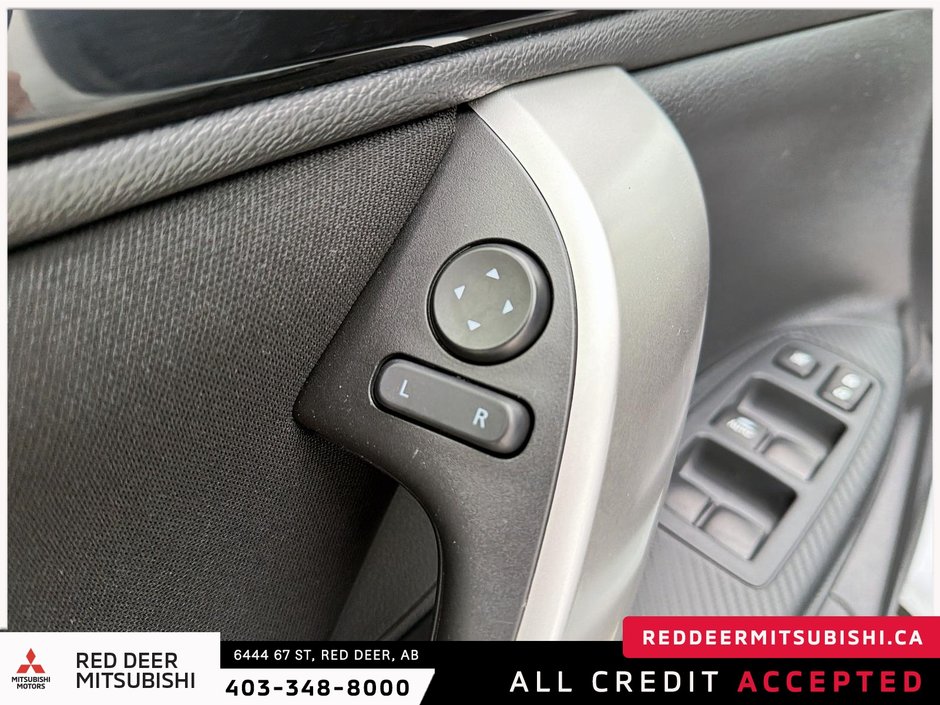 2024 Mitsubishi Eclipse Cross ES-11