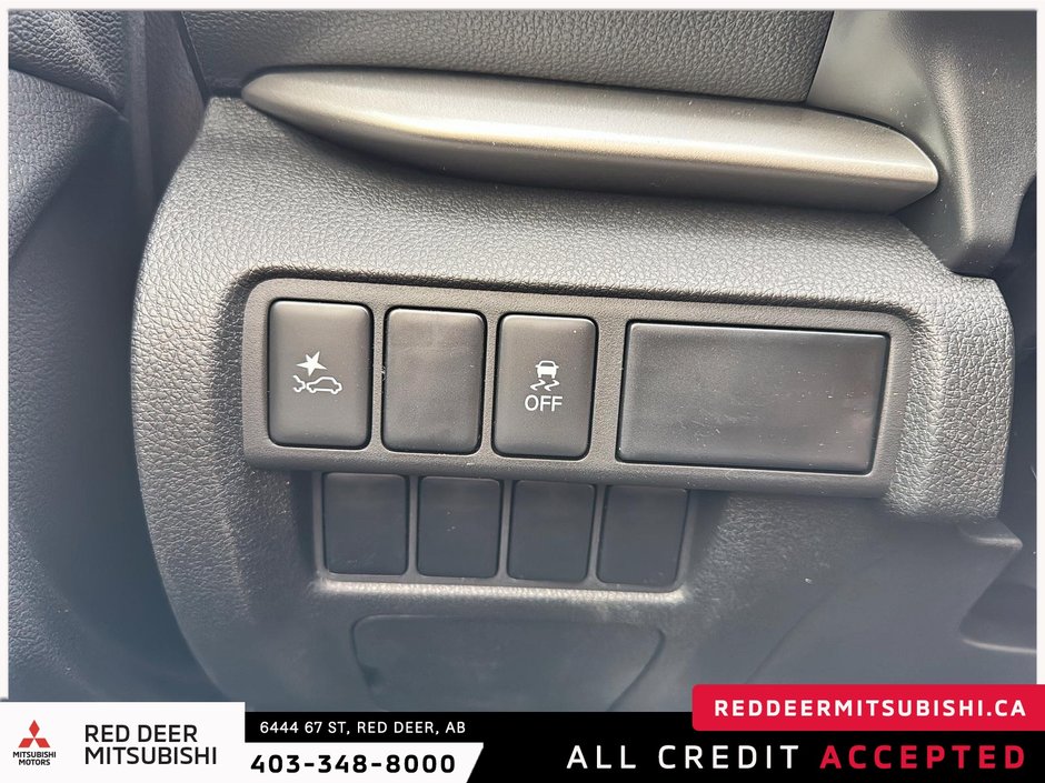 2025 Mitsubishi ECLIPSE CROSS ES S-AWC-15