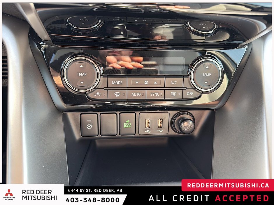 2025 Mitsubishi ECLIPSE CROSS SE S-AWC-12
