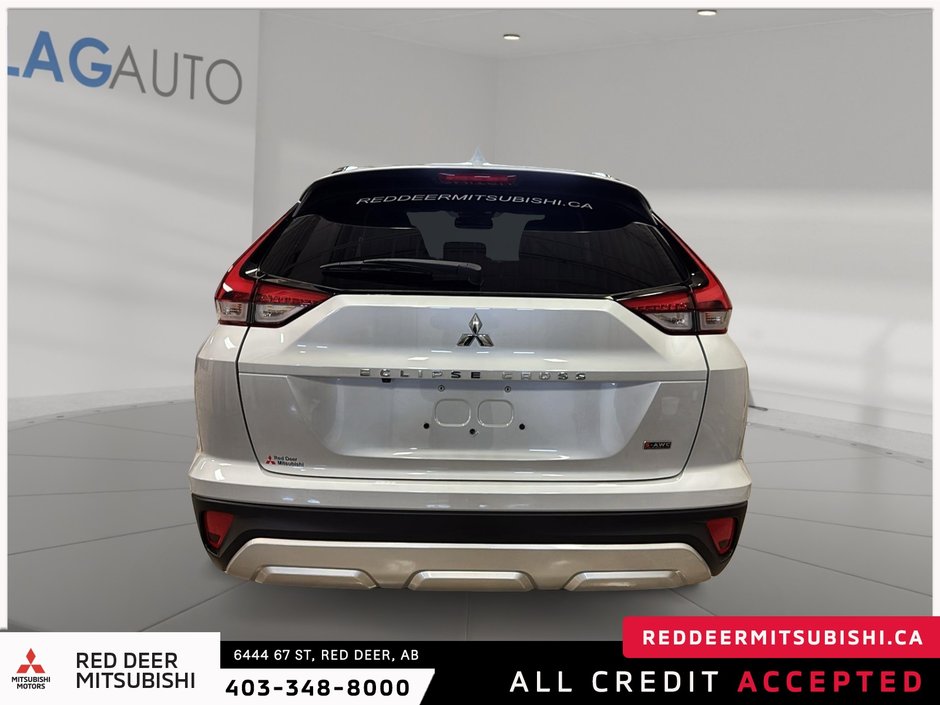 2025 Mitsubishi ECLIPSE CROSS SEL S-AWC-2