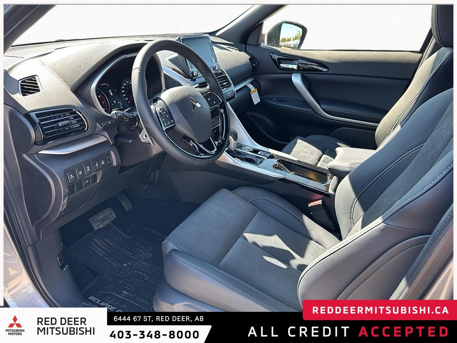 2025 Mitsubishi ECLIPSE CROSS SEL-7