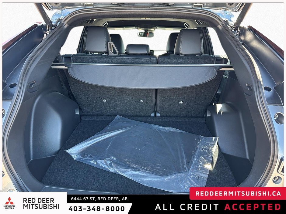 2025 Mitsubishi ECLIPSE CROSS SEL-5