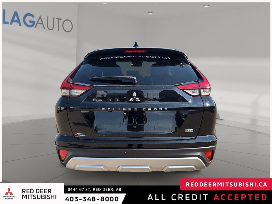 2025 Mitsubishi ECLIPSE CROSS SEL-2