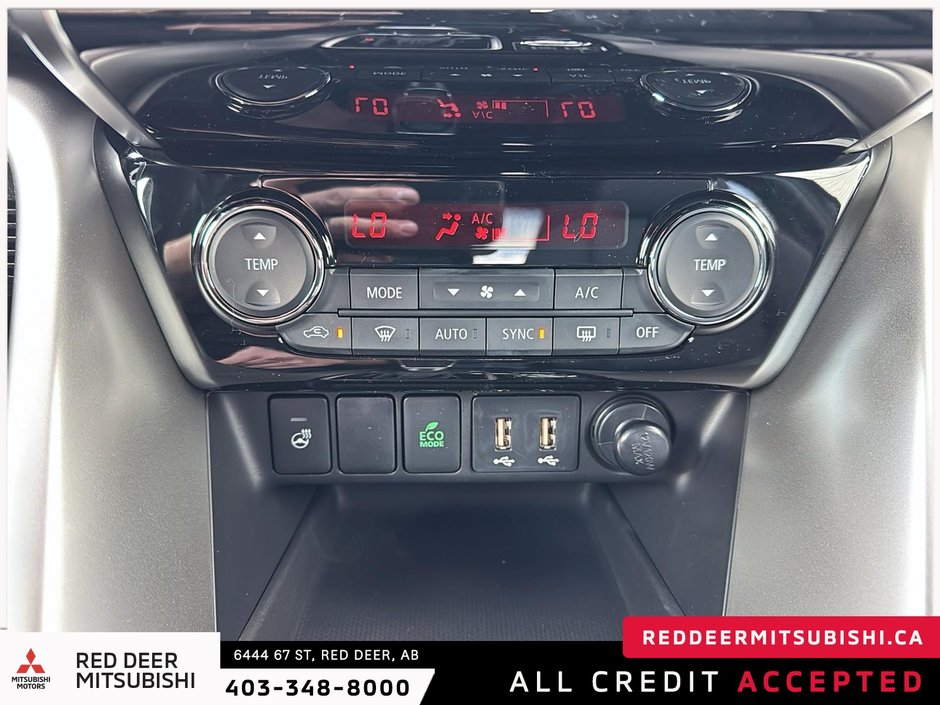 2025 Mitsubishi ECLIPSE CROSS SEL S-AWC-12