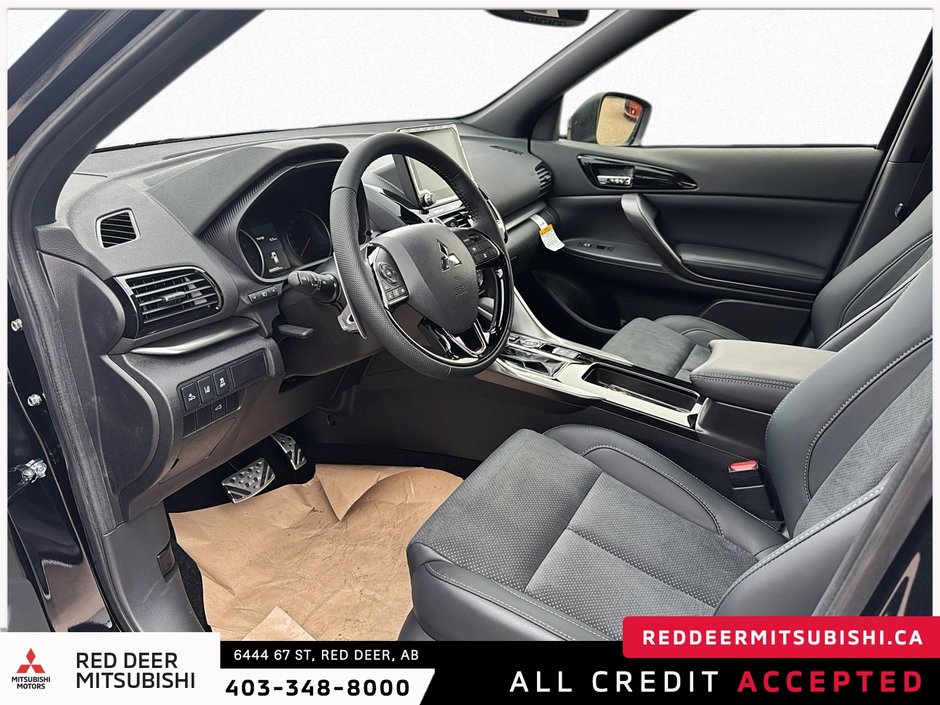 2025 Mitsubishi ECLIPSE CROSS NOIR-7