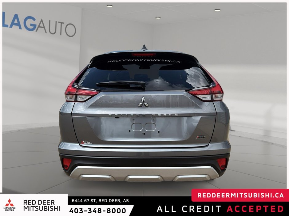 2025 Mitsubishi ECLIPSE CROSS SE-2