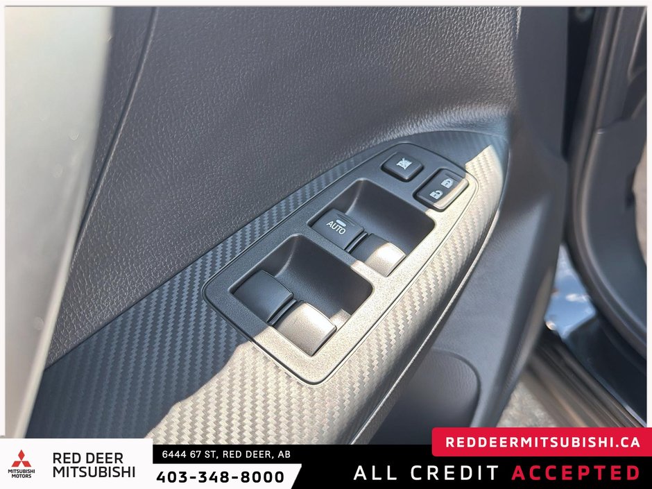 2025 Mitsubishi ECLIPSE CROSS SE S-AWC-9