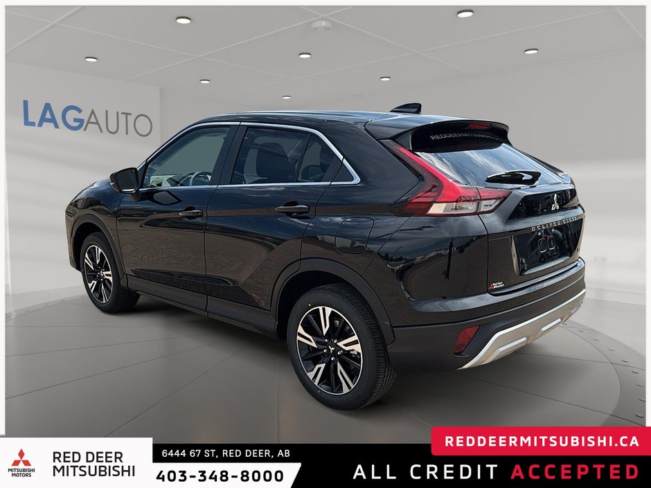 2025 Mitsubishi ECLIPSE CROSS SE-3