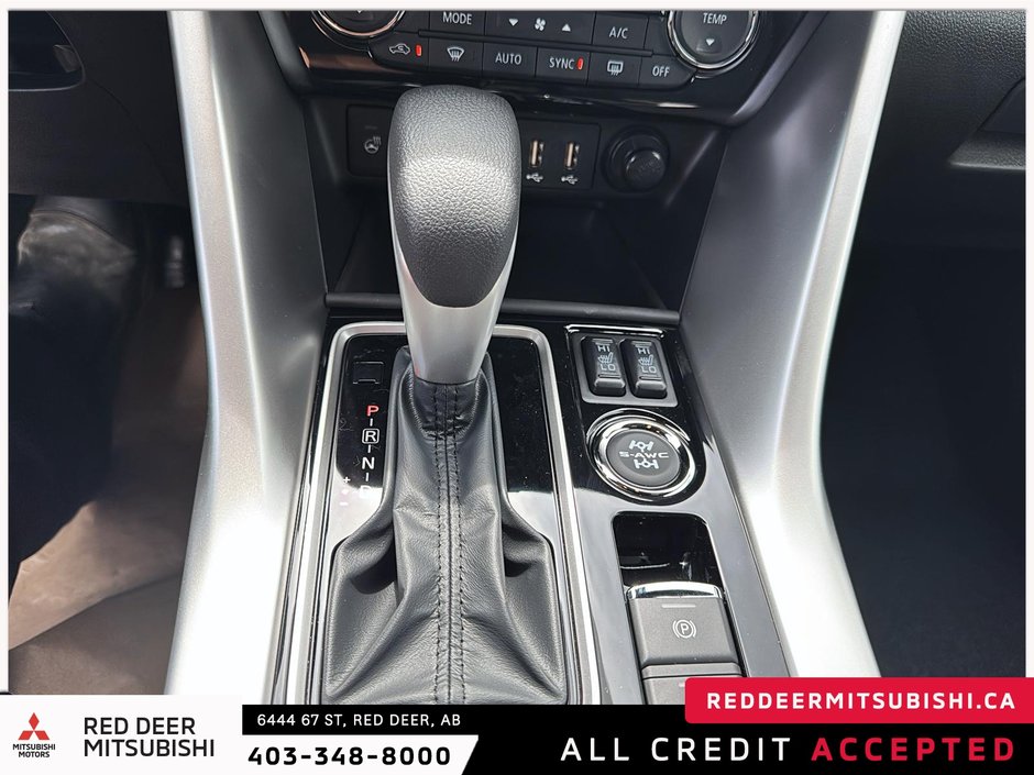 2025 Mitsubishi ECLIPSE CROSS SEL-13