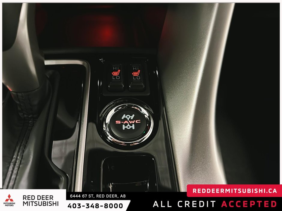 2025 Mitsubishi ECLIPSE CROSS GT S-AWC-14