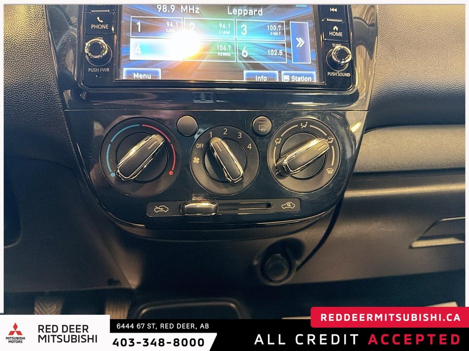 2019 Mitsubishi Mirage ES-14