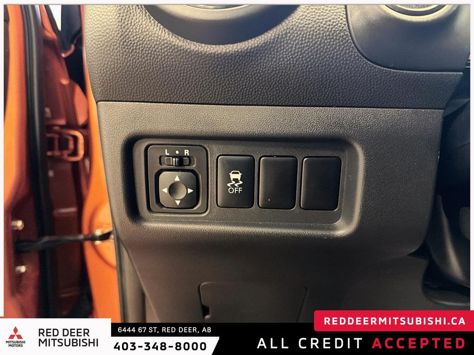 2019 Mitsubishi Mirage ES-18