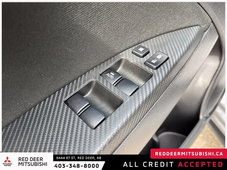2023 Mitsubishi Mirage-9