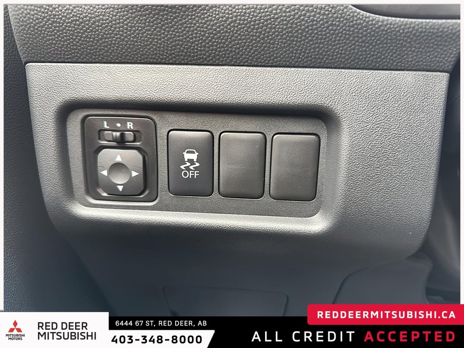 2024 Mitsubishi Mirage ES CVT-15