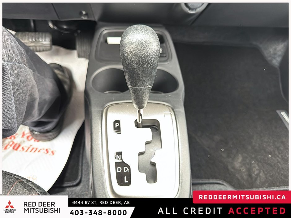2024 Mitsubishi Mirage ES CVT-13