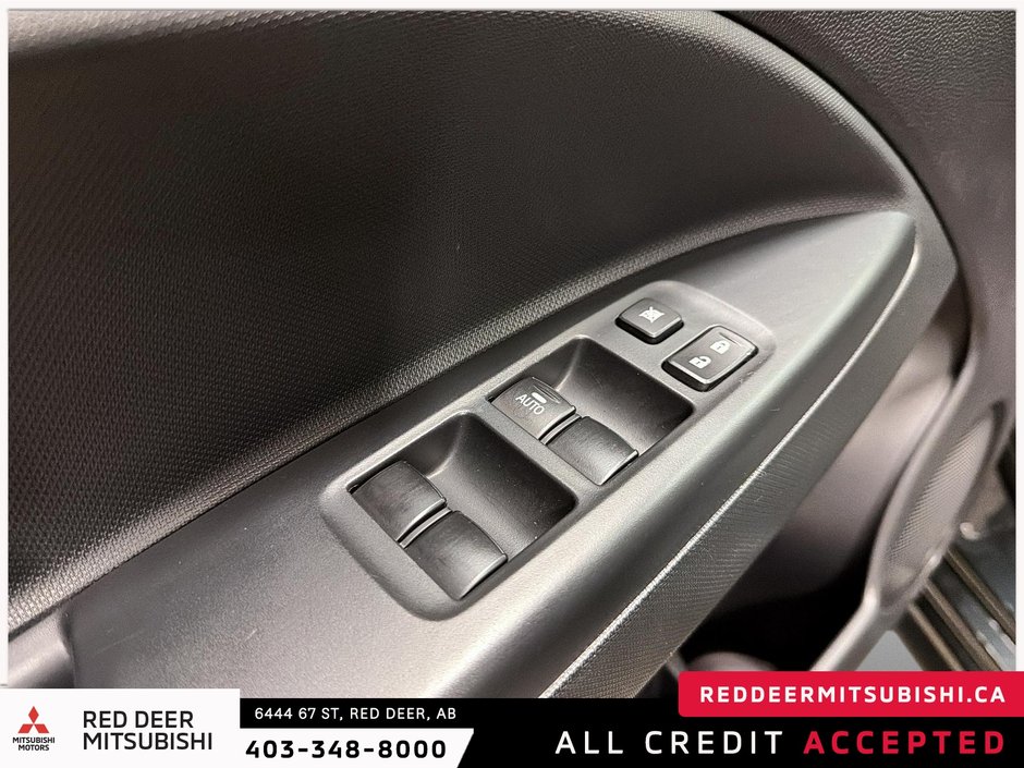 2024 Mitsubishi Mirage ES-9